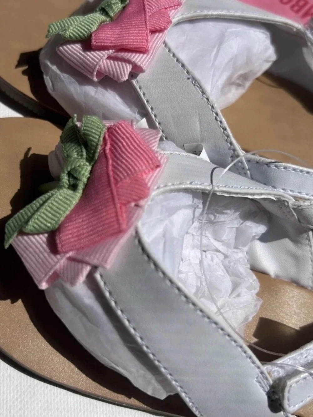 Gymboree Girls Size 8 White Flower Sandals with grosgrain ribbon tulip and bow